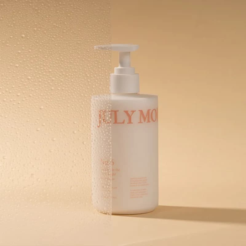 HYDRATING PERFUMED BODY EMULSION NO.6 DANCING IN THE MOON LIGHT 2